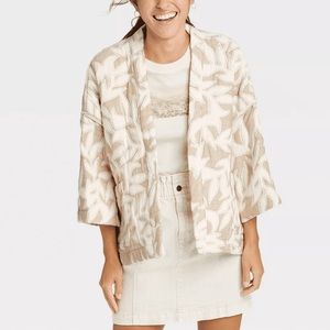 💜 5/$35 NEW Universal Thread Quilted Leaf Pattern Lightweight Jacket Tan OSFM